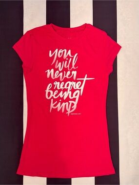 Splash Red Graphic Crewneck Tee with Silver Script